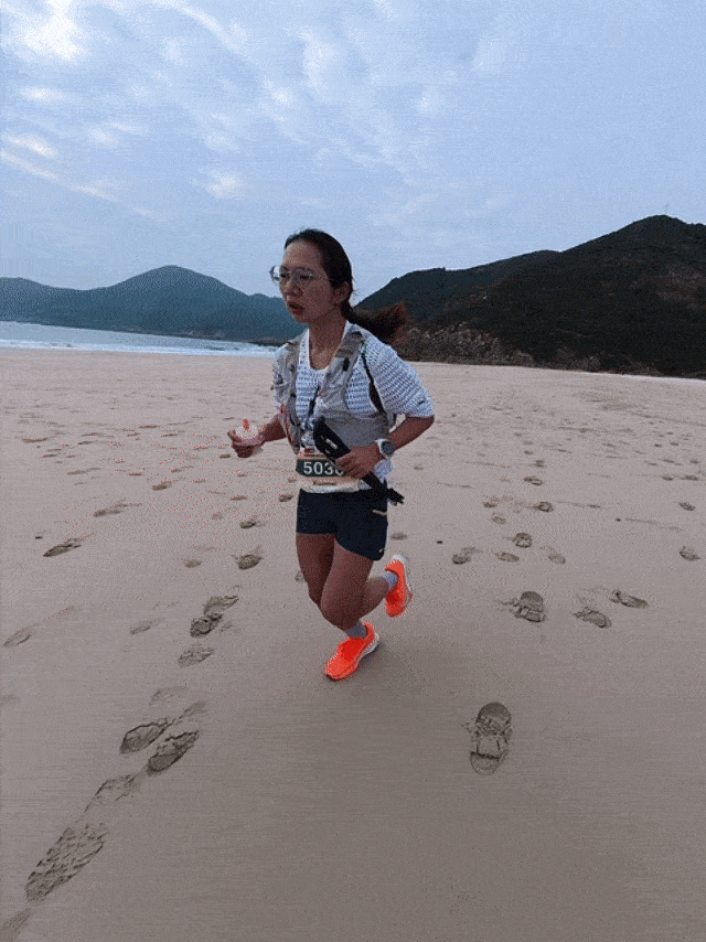 黄雪梅|以港百夺冠的方式打开假期