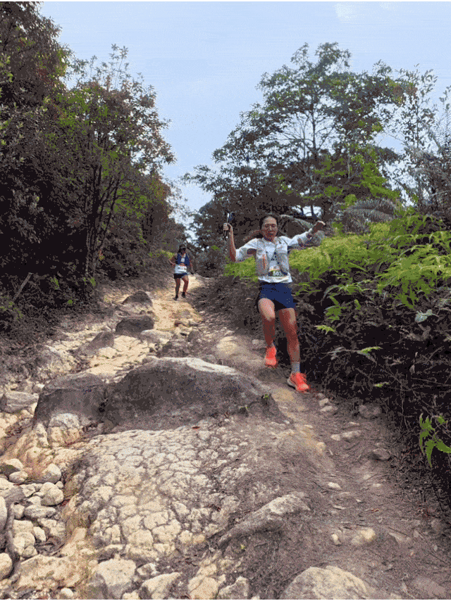 黄雪梅|以港百夺冠的方式打开假期